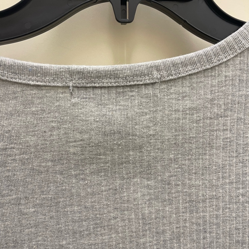 Mountain Ridge Ribbed Short Sleeve Top - Picture 4 of 4